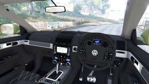 Volkswagen Touareg R50 2008 for GTA 5 steering wheel view