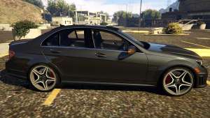 Mercedes-Benz C63 AMG W204 2014 for GTA San Andreas side view